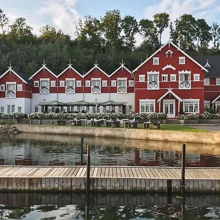 Holiday home 8 Person In *